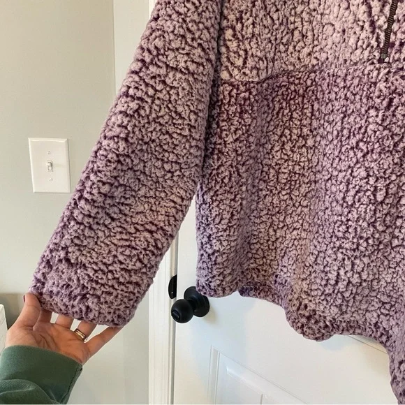Time and Tru Women’s Snowtipped Purple Fluffy Jacket Size 2X - Picture 6 of 7